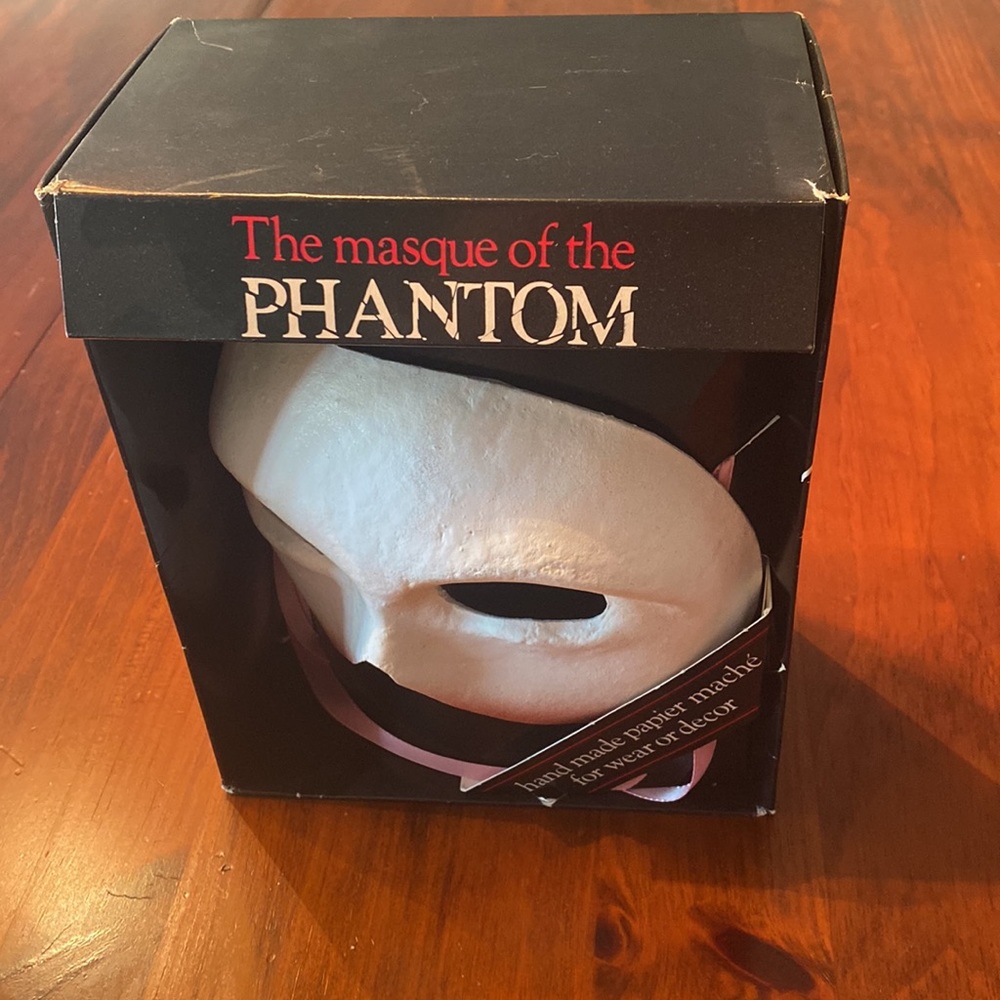 The phantom of the opera the masque handmade papier-mâché for wear or decor